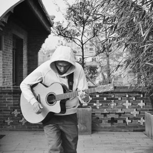 我爱搞笑52g免费观看完整版中文
